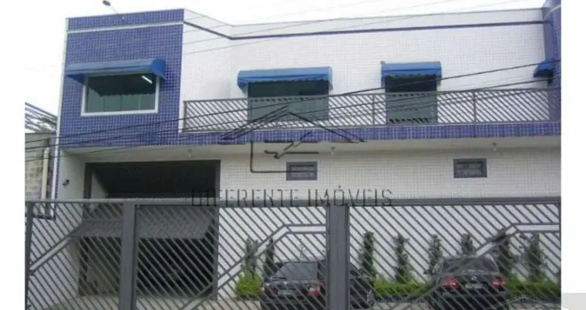 Galpão 1200m2 - Estrutura Excelente - Próximo ao Metrô Guilhermina - Com Entrada para Caminhão