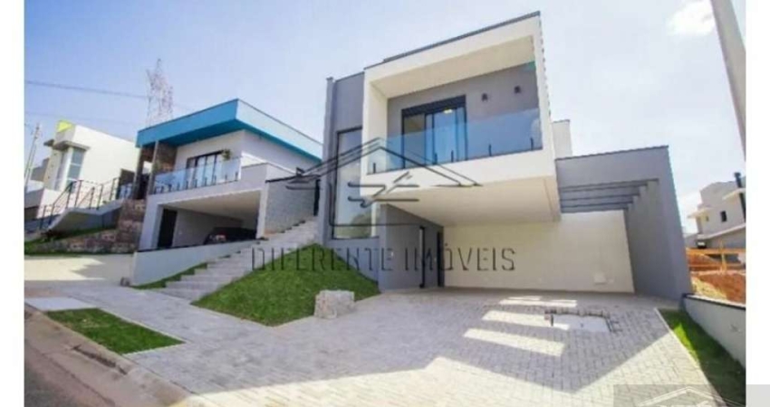 Linda casa no Cond Bella Vittá - Jundiaí, 3 quartos, 4 garagem