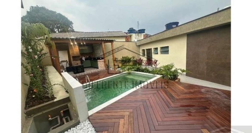 Casa Acabamento Alto Padrão 4 Dormitorios com Piscina