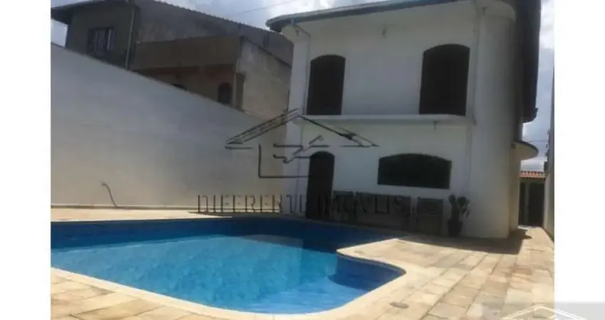 Casa com 3 quartos à venda na Rua Gothard Kaesemodel Júnior, 485, Vila Romanópolis, Ferraz de Vasconcelos