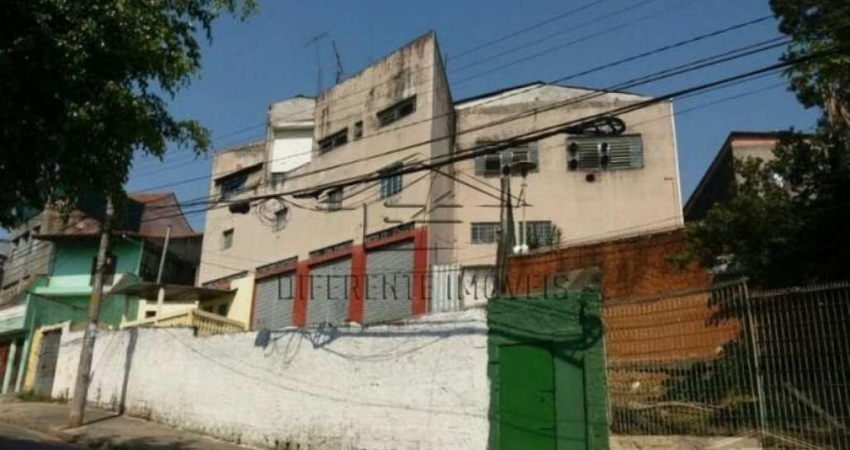 PCO894TERRENO COM GALPÃO DE 1380M² - OPORTUNIDADE NA CIDADE A.E. CARVALHO