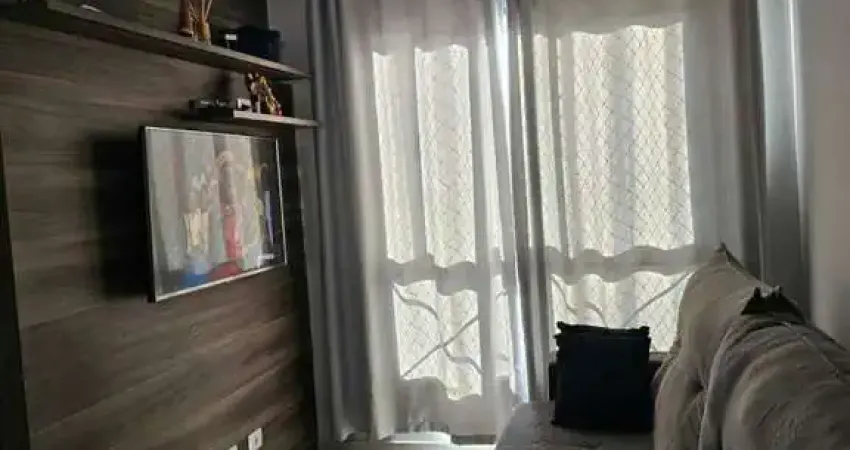 Apartamento a Venda na Vila Ré com 2 Quartos, porteira fechada.