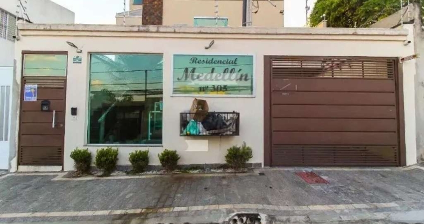 Apartamento à venda com 42m², 2 quartos e 1 vaga