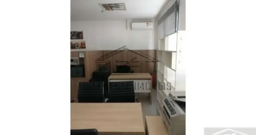 Sala /Conjunto Comercial a Venda. 32m² - Próximo a Oscar Freire