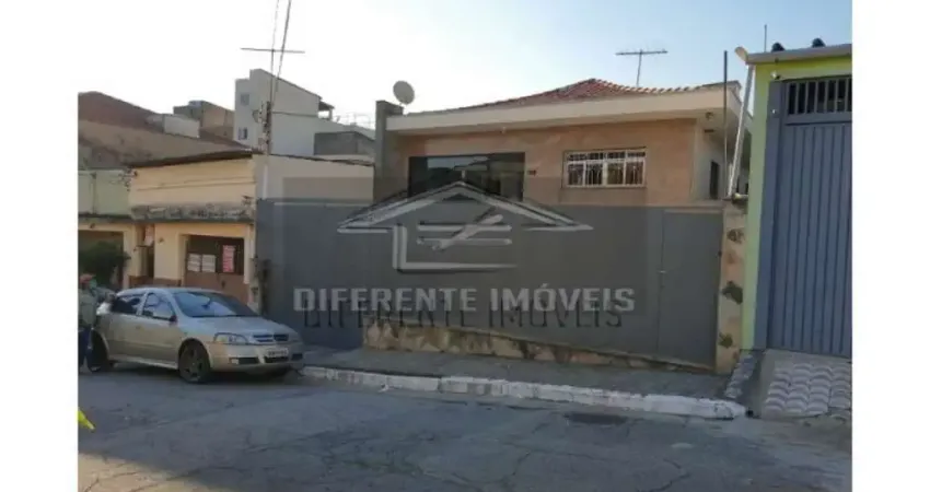 Casa com 4 Quartos e 3 banheiros à Venda, 250 m² VL Formosa