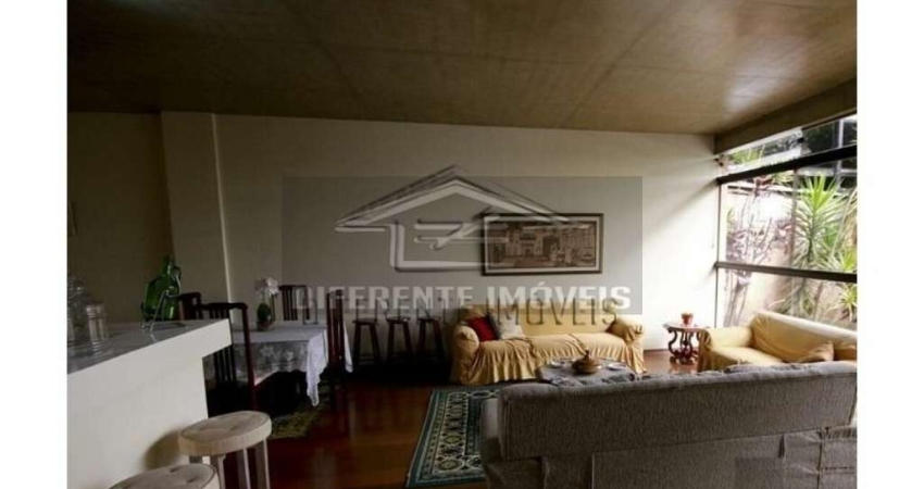 Sobrado com 4 dormitórios - 2 suíte - na Zona Sul !
