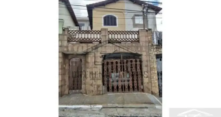 Sobrado 04 dormitórios - 2 vagas- 120m² na Vila Carrão !