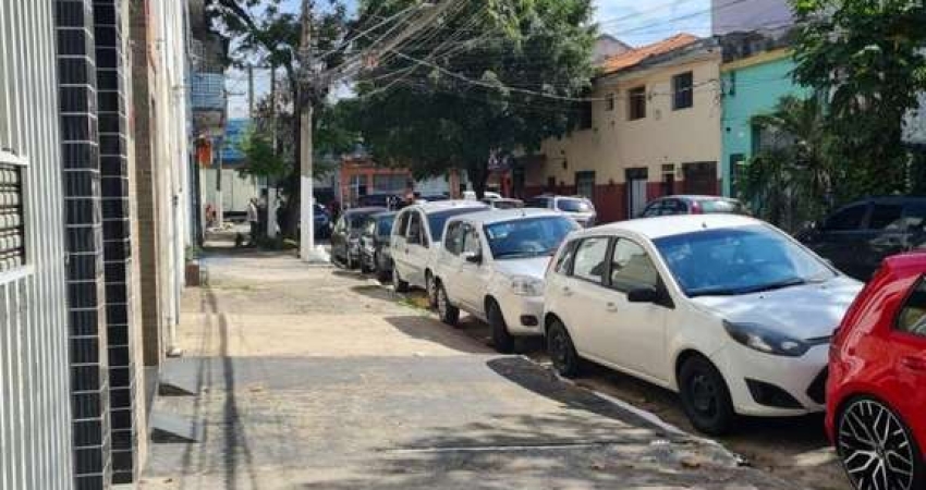 Casa à venda no Brás ? Rua Belo Horizonte | 1 dormitório | 69m² de área total