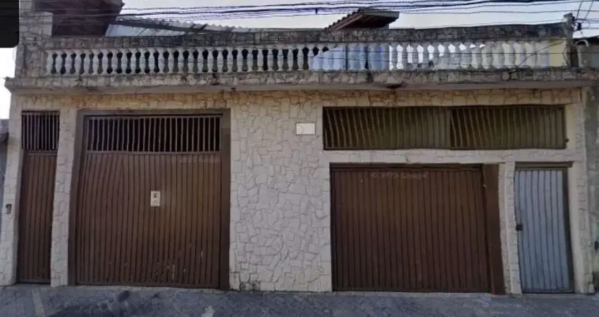 SOBRADO 400M² COM SALÃO DE FESTAS NO TÉRREO (200M²) 1 BANHEIRO - VILA ESPERANÇA
