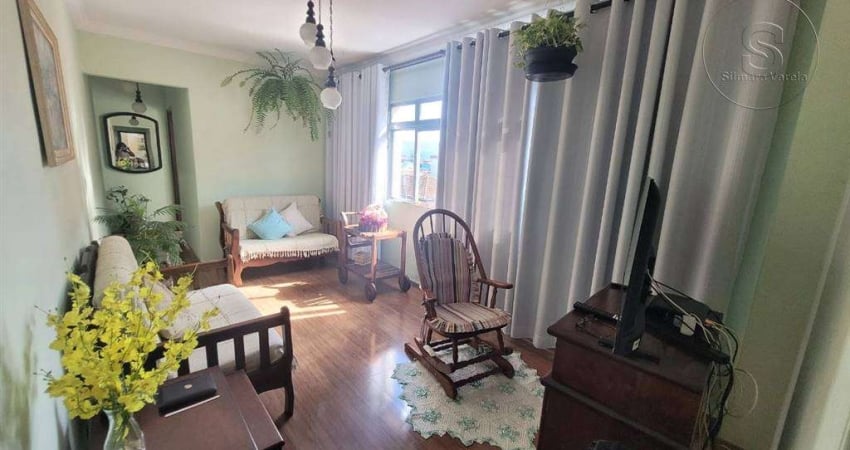 ALUGO APARTAMENTO 02 DORMITÓRIOS COM SACADA E GARAGEM, PRÓXIMO Á FREI GASPAR, ESCOLA, MERCADO, PADARIA E PONTO DE ÔNIBUS.