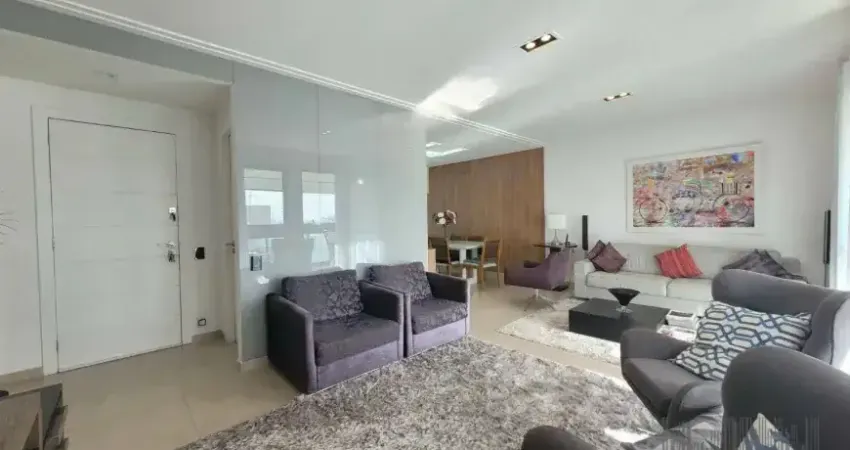 Excelente Apartamento no Alto da Lapa – 156m² com 4 Dormitórios e Varanda Gourmet