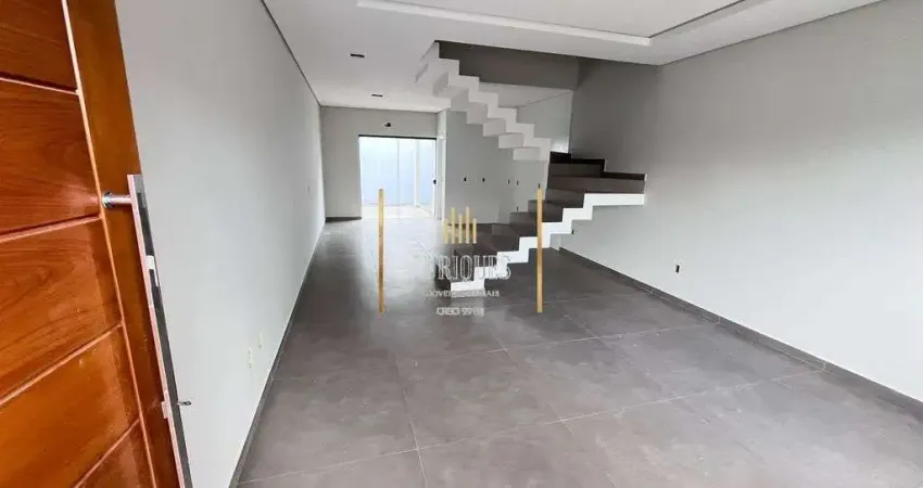 Sobrado Geminado no Guanabara com 113m², 3quartos sendo1 suíte, rua sem saída.