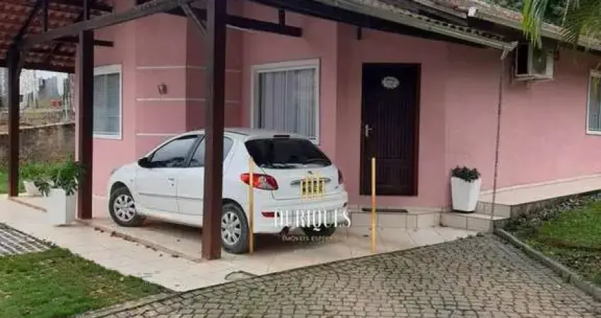 Casa com 3 quartos à venda no Petrópolis, Joinville