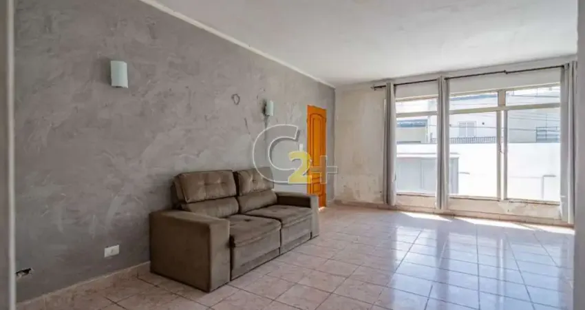 Casa terrea á venda na Sumaré, com 4 quartos, 2 suites e 2 vagas