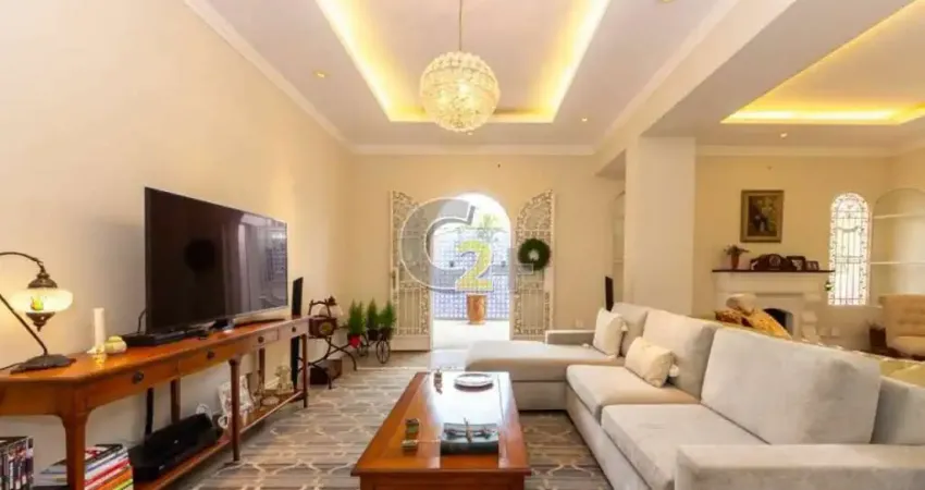 Casa com 4 quartos à venda na Rua Monsenhor Alberto Pequeno, --, Pacaembu, São Paulo