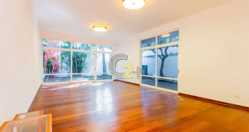 Casa com 6 quartos à venda na Rua Japiaçóia, --, Alto de Pinheiros, São Paulo
