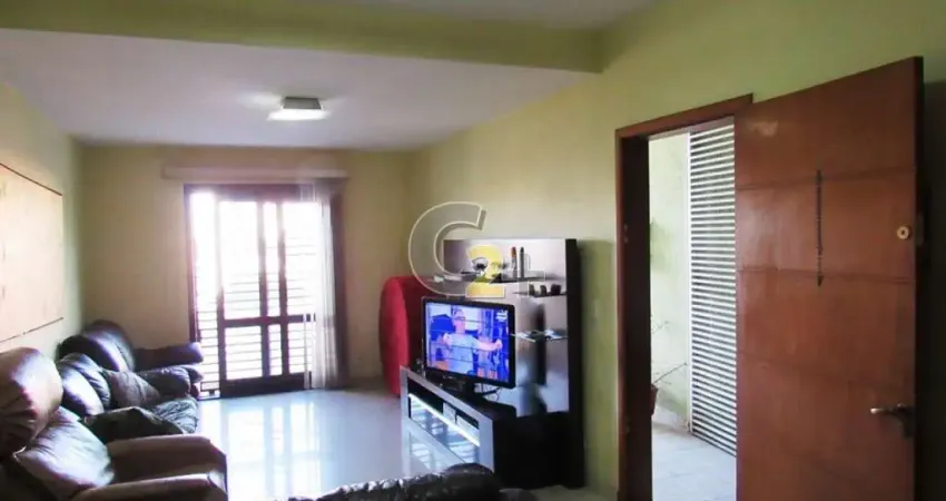 Casa a venda na Pompéia, 4 quartos, 3 suítes, 3 vagas