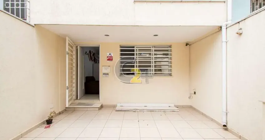 Casa á venda na Barra Funda com 3 quartos, sendo 1 suíte e 1 vaga