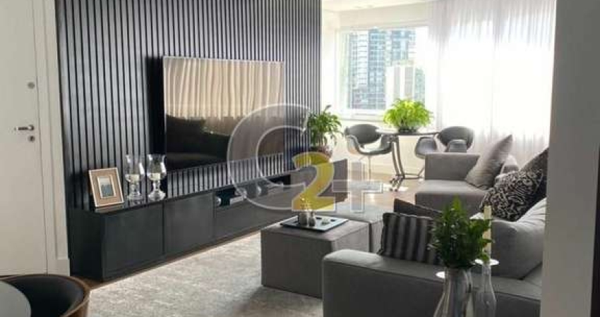 Apartamento a venda no Brooklin com 2 suítes, 3 vagas