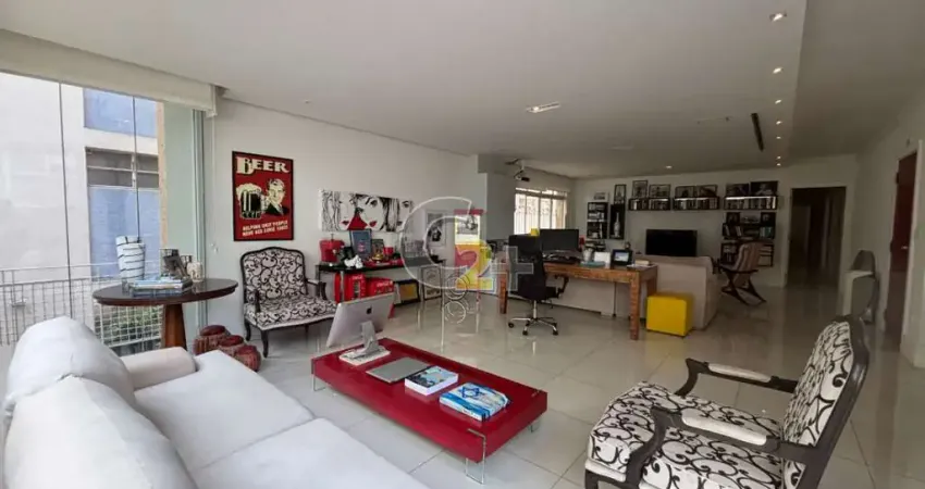 Apartamento à venda na Santa Cecília com 4 quartos, sendo 2 suítes e 1 vaga