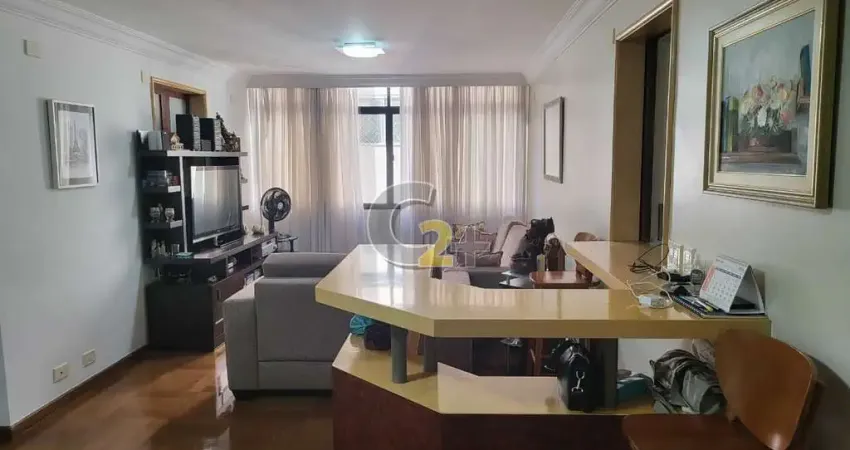 Apartamento à venda na Vila Mariana com 3 quartos, sendo 1 suíte e 1 vaga