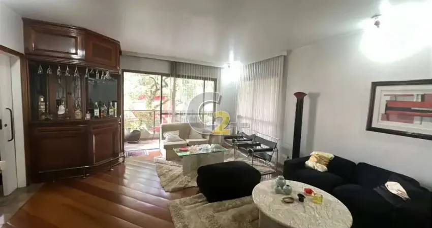 Apartamento a venda em Moema 3 quartos 3 suites 3 vagas