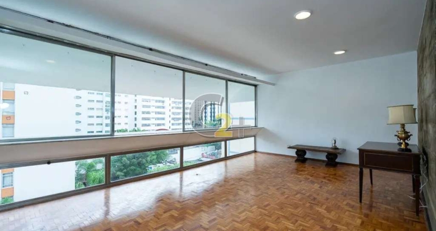 Apartamento à venda em Pinheiros com 3 quartos, sendo 1 suite e 2 vagas