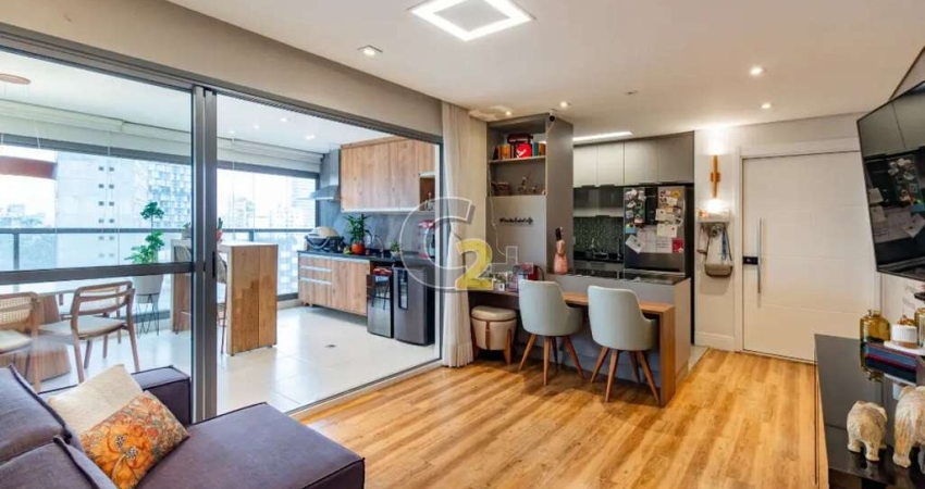 Apartamento a venda em Pinheiros 2 suites e 2 vagas