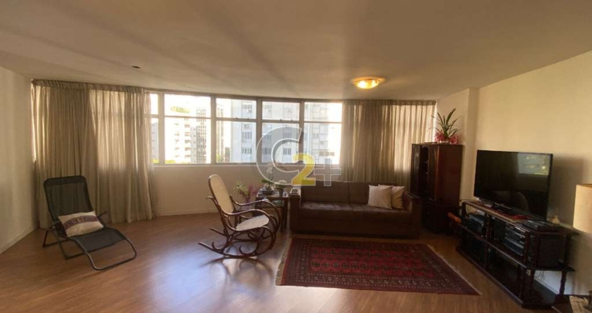 Apartamento à venda no Jardim Paulistano, 3 quartos, 1 suíte, 2 vagas de garagem.