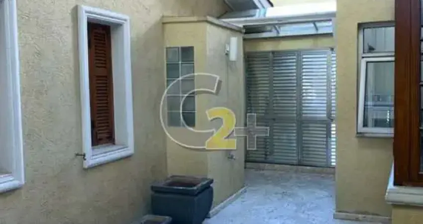 Casa em Pinheiros, 5 quartos, 3 banheiros, 3 suítes, 2 vagas