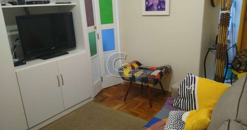 Apartamento á venda na Bela Vista com 32, 1 quarto,  sem vaga de garagem.