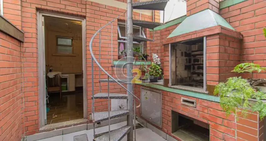 Sobrado a venda - 3 quartos sendo 2 suítes - 2 vagas