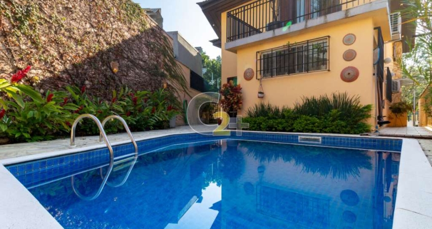 Casa à venda no Alto da Lapa, 3 dormitórios, 3 suítes, 5 vagas