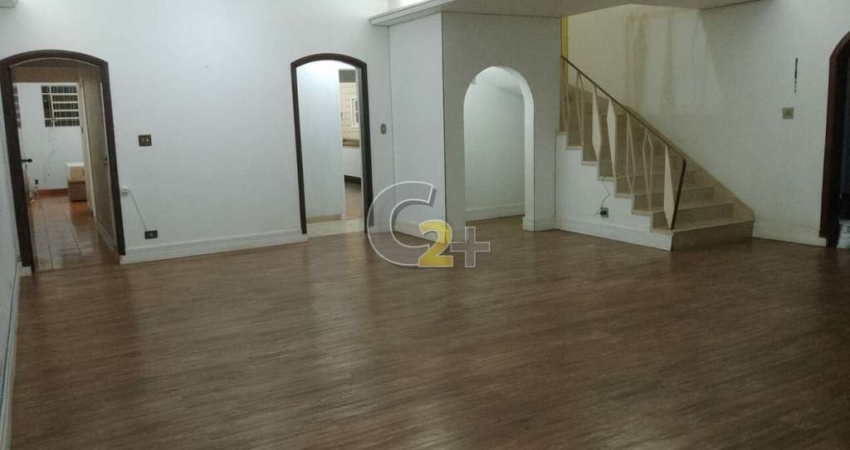 Sobrado á venda no Brooklin, 4 quartos, 1 suíte, 6 vagas de garagem