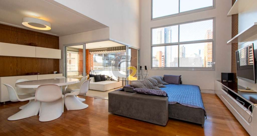 Apartamento Duplex à venda em Pinheiros com 3 suítes e 4 vagas