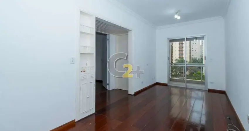 Apartamento à venda em Moema com 2 quartos e 1 vaga