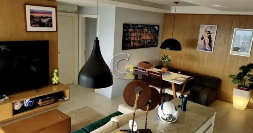 Apartamento a venda em Pinheiros com 2 quartos e 2 vagas