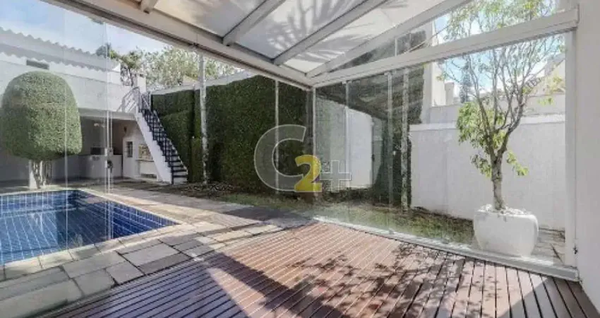 Sobrado à venda no alto da lapa com 4 quartos, 2 suítes e 6 vagas