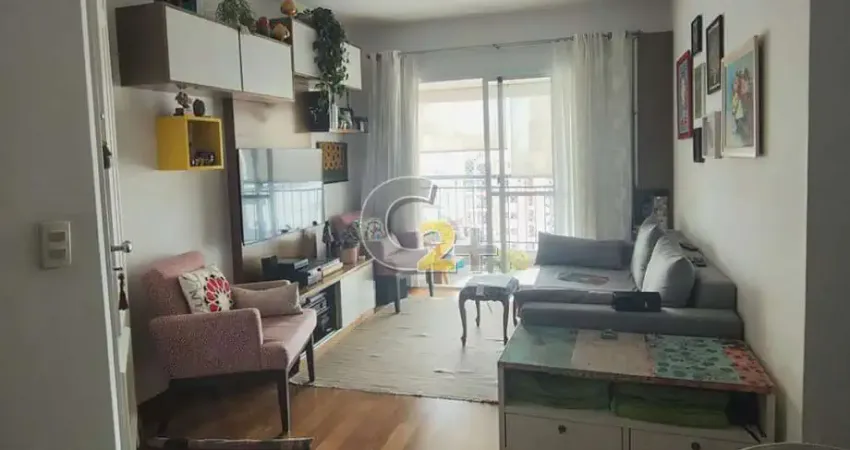 Apartamento à venda em Pinheiros com 3 quartos, sendo 1 suíte e 2 vagas