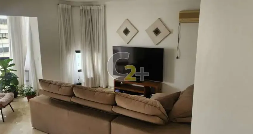 Apartamento á venda em Moema, 4 quartos, 2 suítes, 3 vagas de garagem