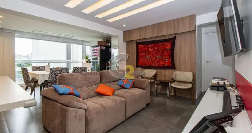 Apartamento à venda com 2 quartos sendo 1 suíte, 2 vagas de garagem