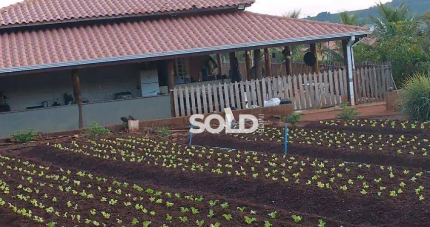 Chácara com 3 dormitórios à venda, 10000 m² por R$ 0,01 - Zona Rural - Patrocínio Paulista/SP