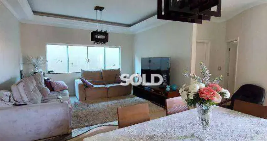 Sobrado com 4 dormitórios à venda, 340 m² por R$ 1.160.000,00 - Vila Totoli - Franca/SP