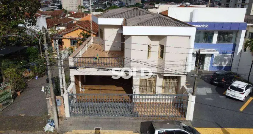 Casa sobrado no centro de Franca,  com 4 dormitórios sendo 2 suítes,  355 m² de área construída, à venda por R$ 1.200.000,00 - Centro - Franca/SP