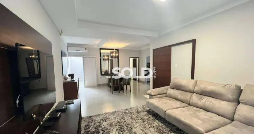 Casa com 4 dormitórios à venda, 200 m² por R$ 890.000,00 - Jardim Francano - Franca/SP