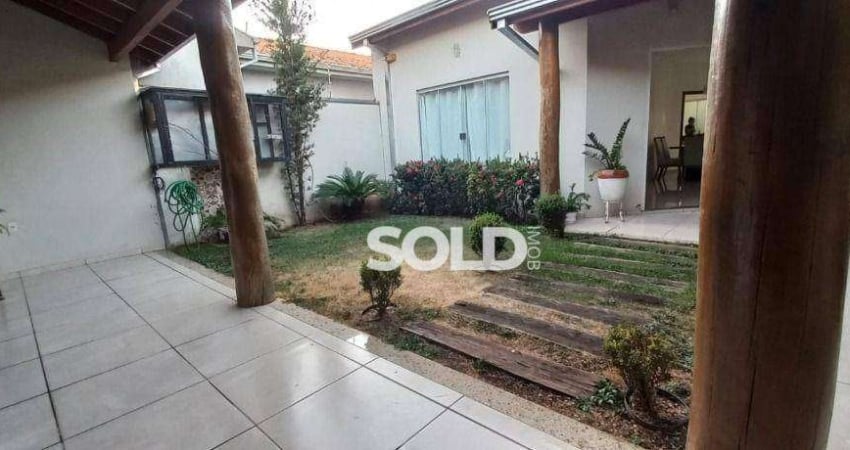 Casa à venda, 200 m² por R$ 550.000,00 - Vila Rezende - Franca/SP