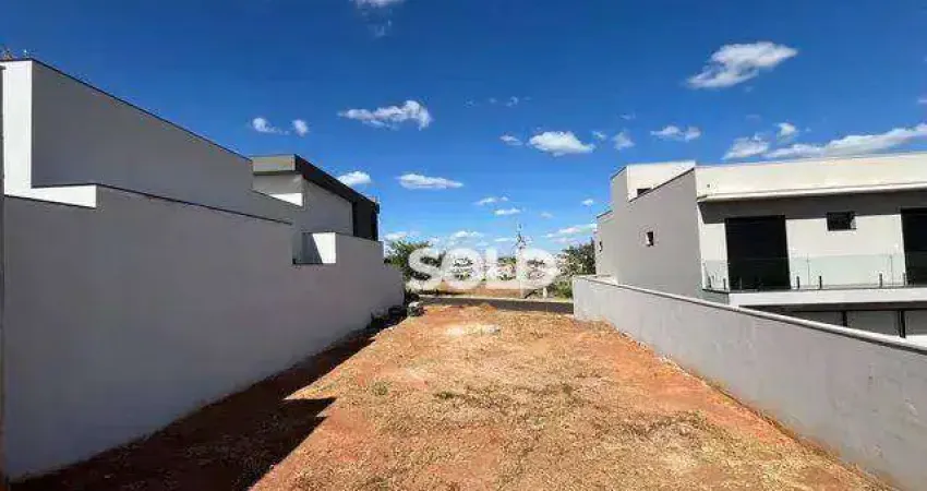 Excelente terreno no Cond. Villa Di Capri, 396m²,  à venda por R$ 620.000,00 - Condomínio Villa Di Capri - Franca-SP