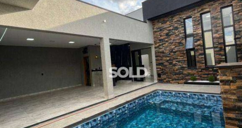 Casa com 3 dormitórios à venda, 141 m² por R$ 850.000 - Natal - Franca/SP