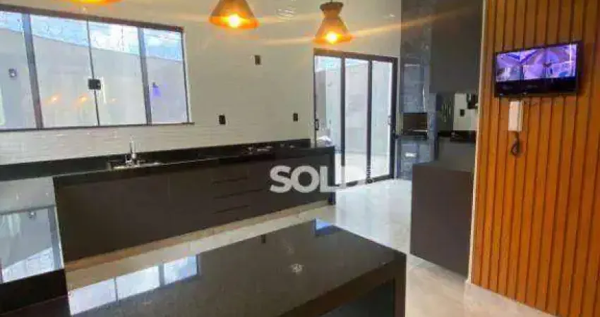 Casa com 3 dormitórios, pé direito duplo, 3 vagas, piscina com cascata, iluminação em led, sistema de monitoramento, parte alta são jeronimo