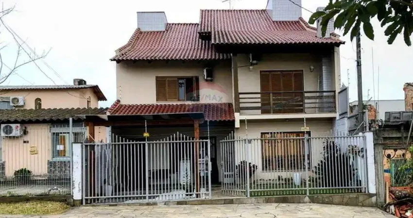 Casa à Venda no Parque da Matriz em Cachoeirinha.